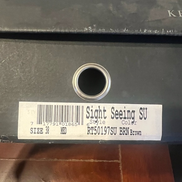 Kenneth Cole Suede High Heel, Calf Length Boots. (Sz 7.5m) - Picture 6 of 7